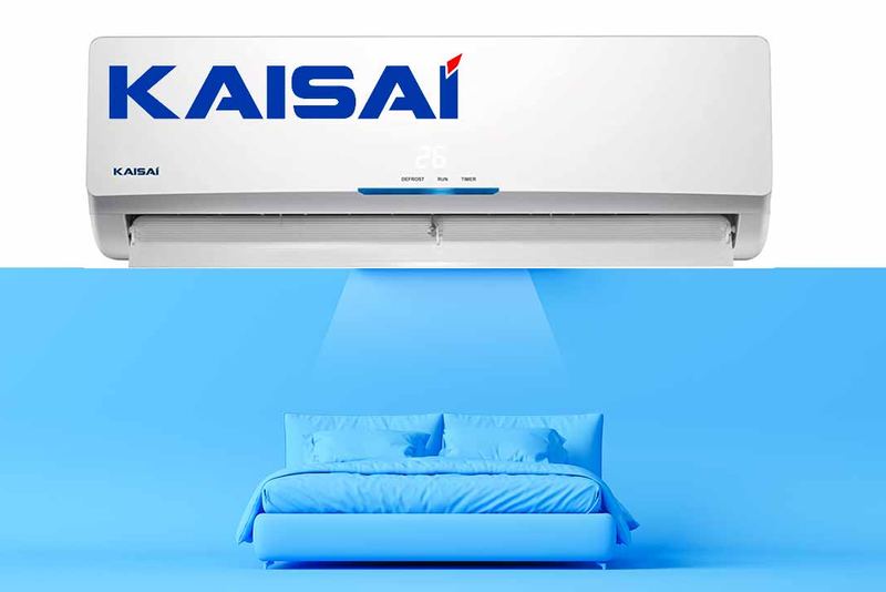 Visuel Kaisai : climatiseur mural au-dessus d’un lit, sur fond bleu